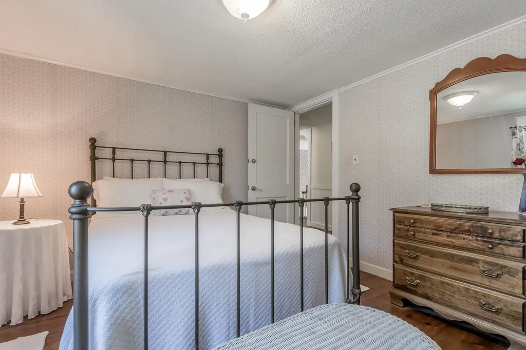 118 N Bath Road Bath ME 04530