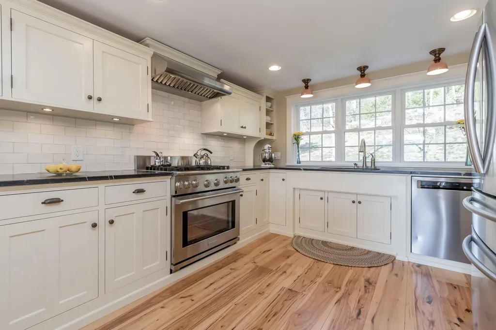 118 N Bath Road Bath ME 04530