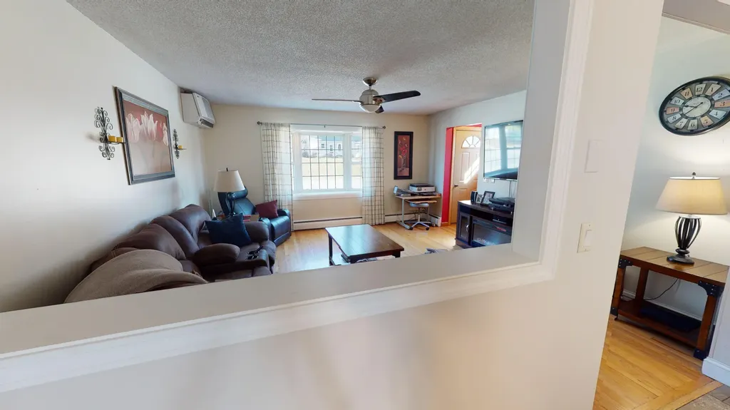 1377 Sabattus Street Lewiston ME 04240