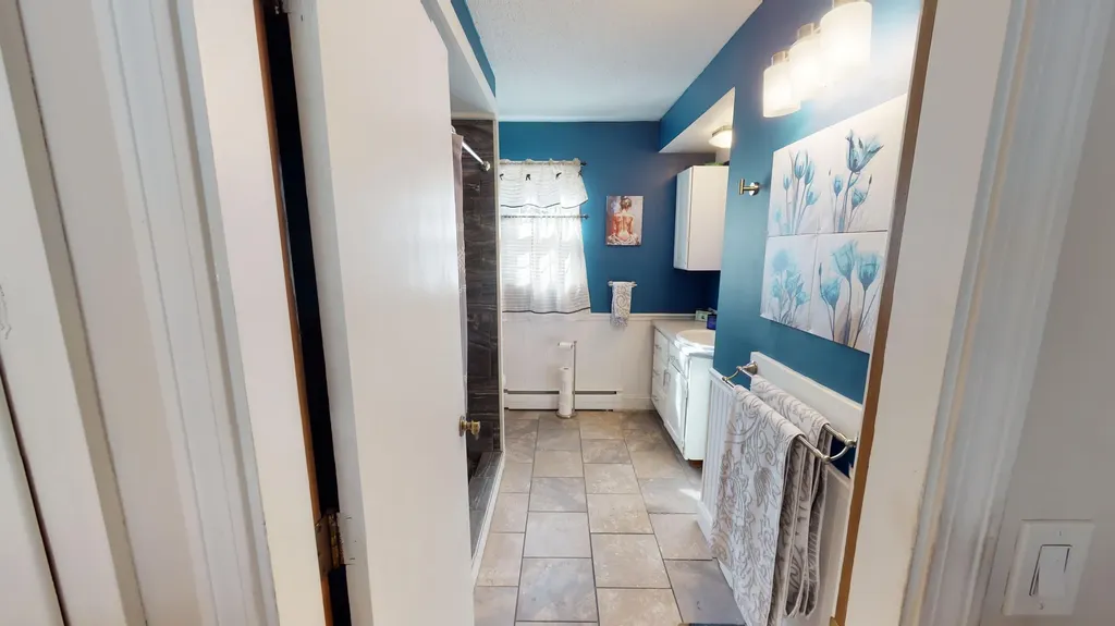 1377 Sabattus Street Lewiston ME 04240