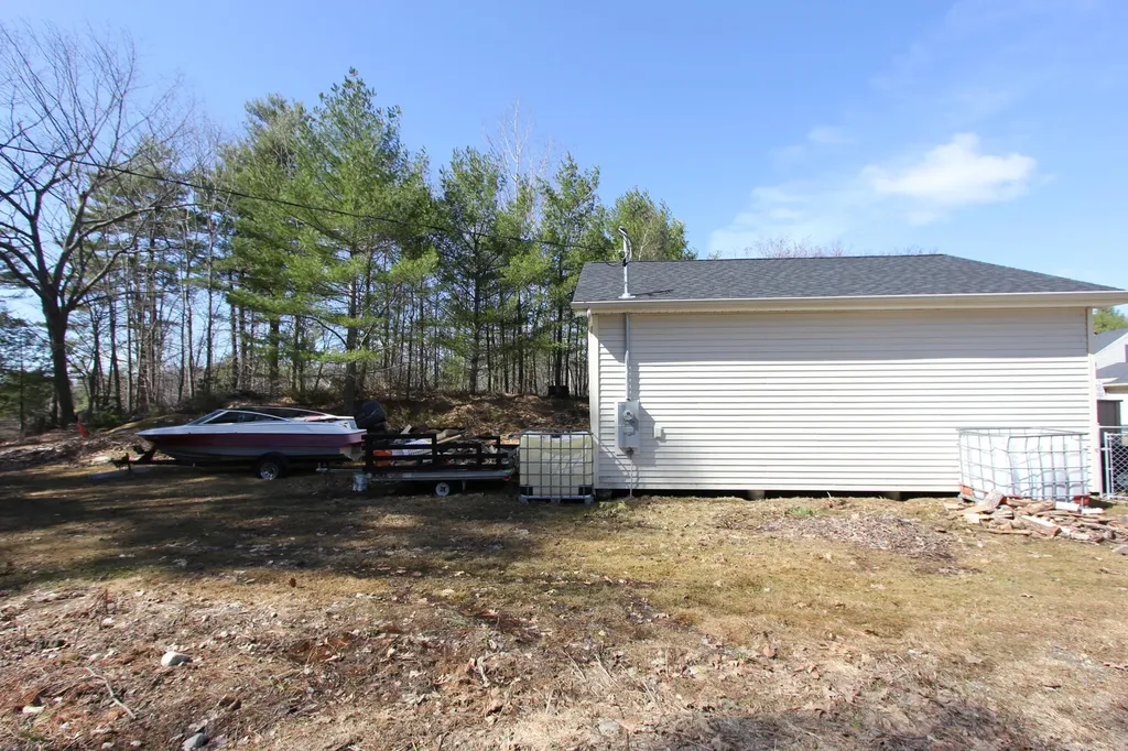 1377 Sabattus Street Lewiston ME 04240