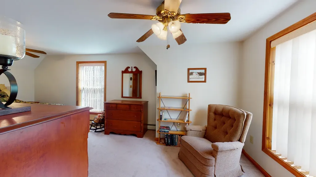 288 Warren Road Monmouth ME 04259