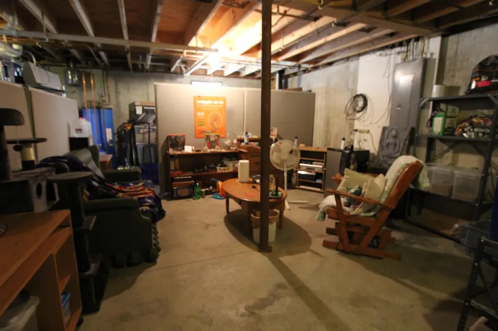288 Warren Road Monmouth ME 04259
