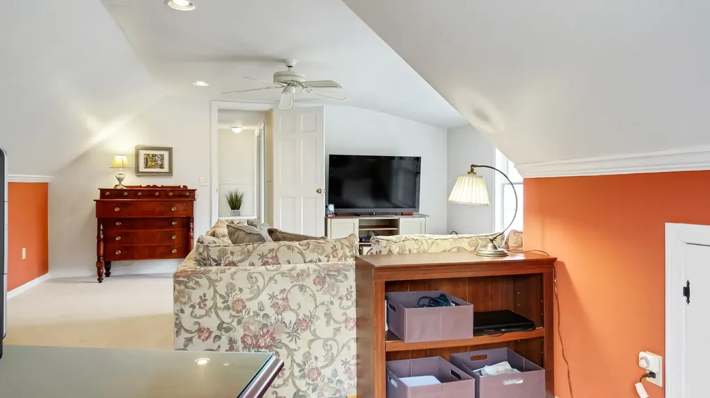 18 Woodlawn Drive Winslow ME 04901