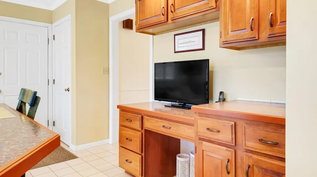 18 Woodlawn Drive Winslow ME 04901