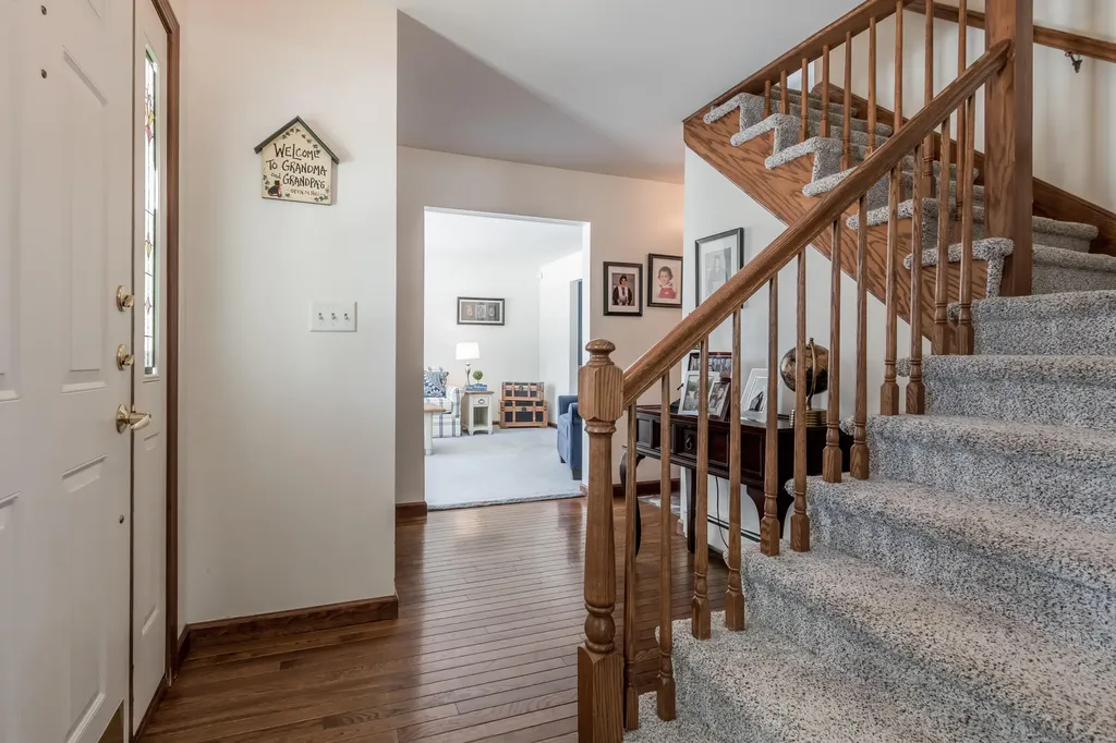 38 Woodside Drive Lewiston ME 04240