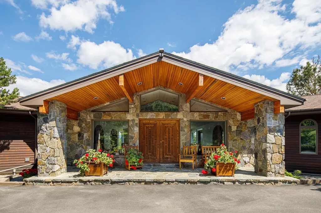 100 Proctor Road Rangeley ME 04970