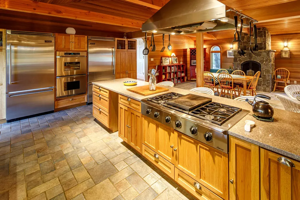 100 Proctor Road Rangeley ME 04970