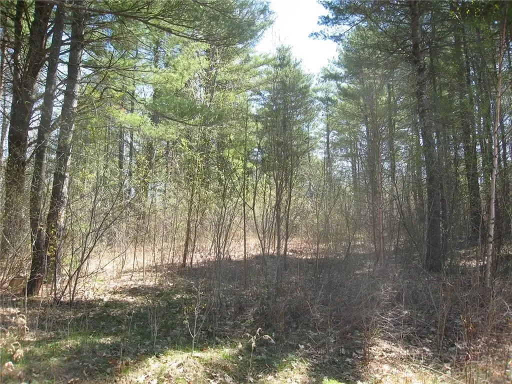 10 Trillium Way Liberty ME 04949