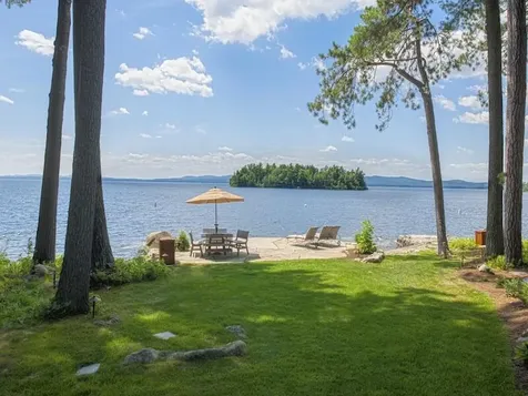 64 Sunset Chimneys Road Raymond ME 04071