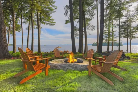 64 Sunset Chimneys Road Raymond ME 04071