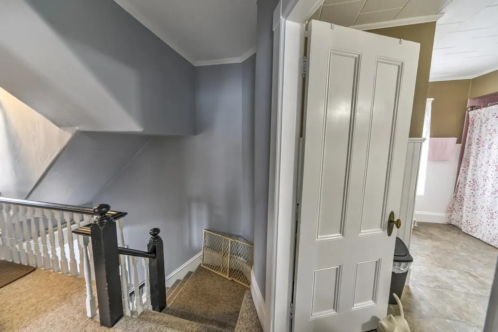 21 Crosby Street Augusta ME 04330