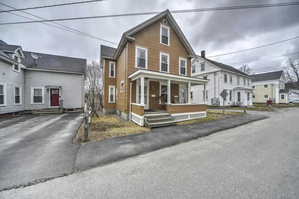 21 Crosby Street Augusta ME 04330