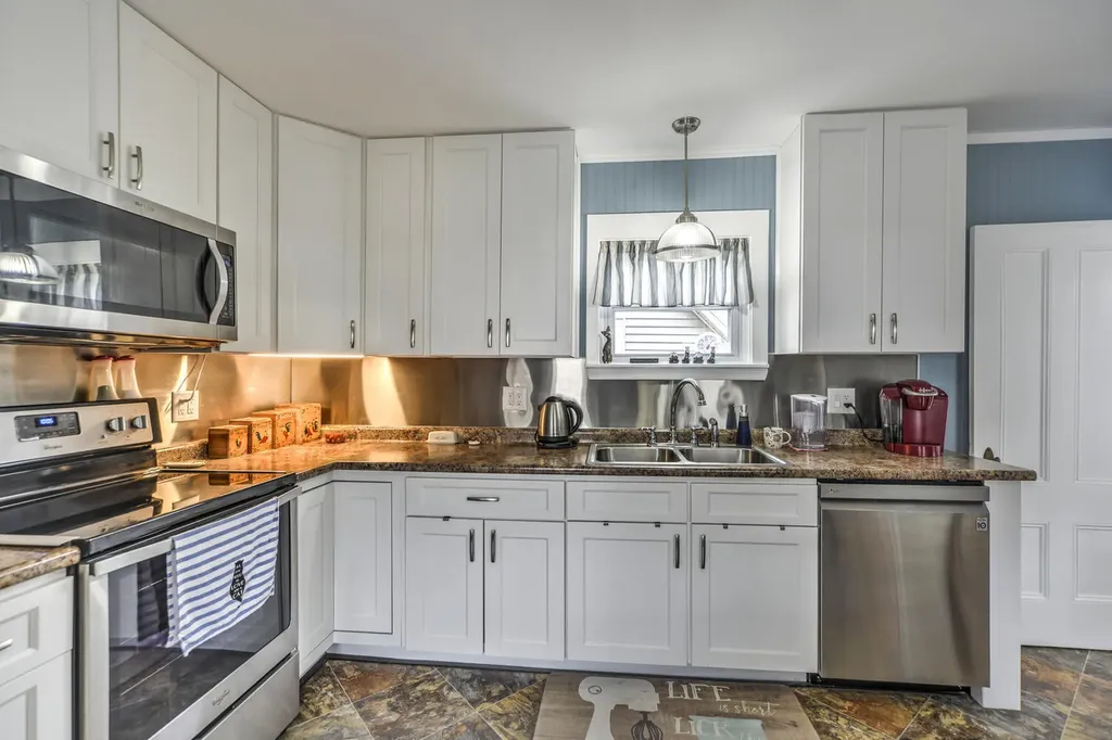 21 Crosby Street Augusta ME 04330