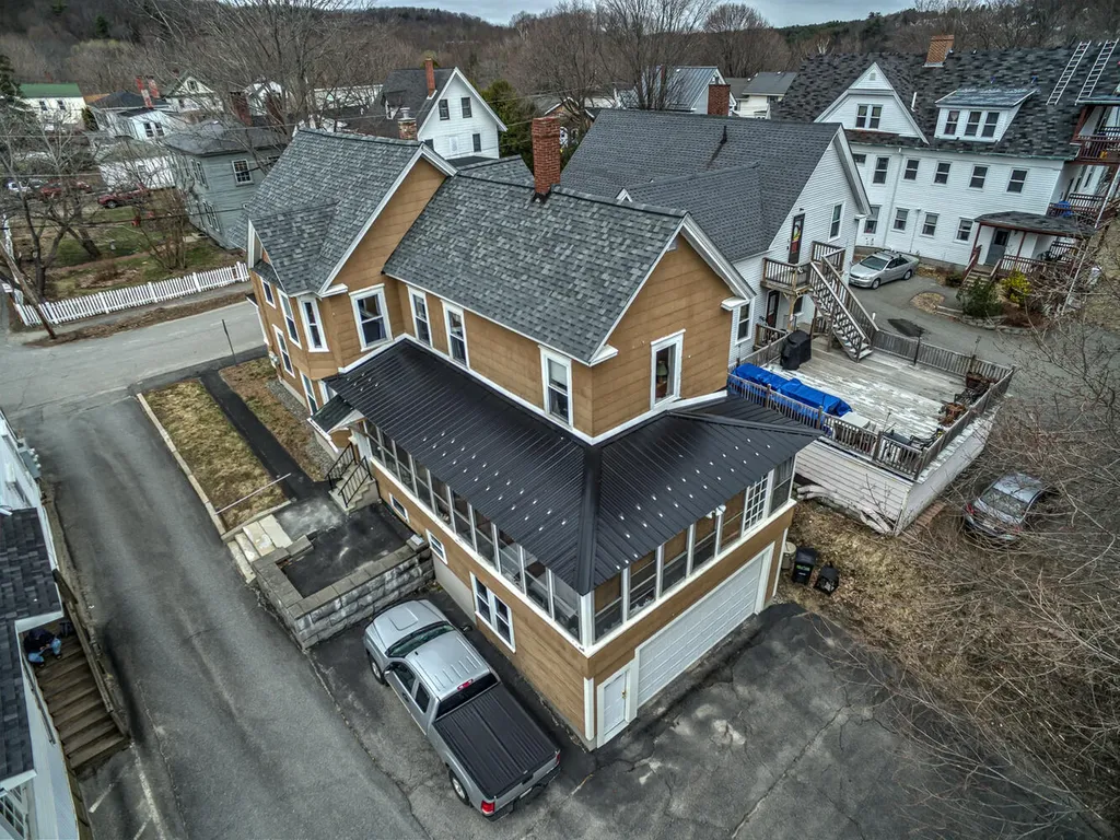 21 Crosby Street Augusta ME 04330