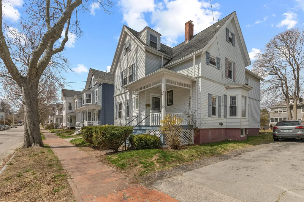 73 William Street Portland ME 04103