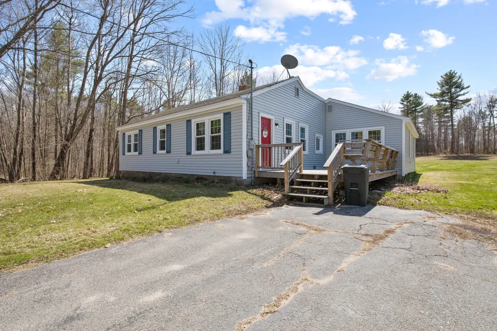 4 Cartland Road Windham ME 04062