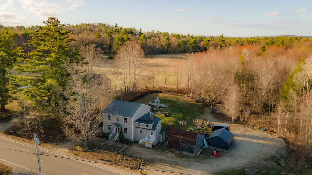 553 Route 135 Monmouth ME 04259