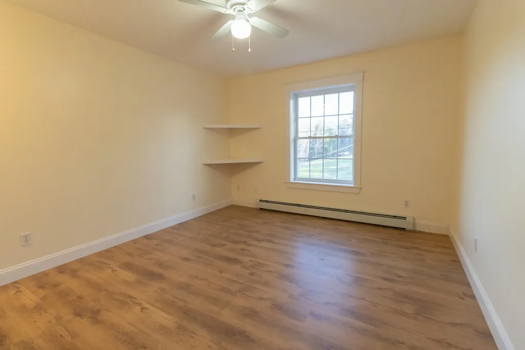 553 Route 135 Monmouth ME 04259