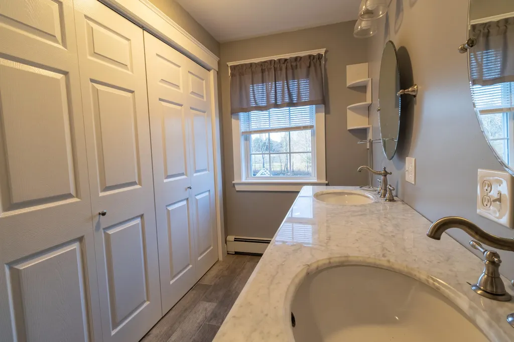 553 Route 135 Monmouth ME 04259