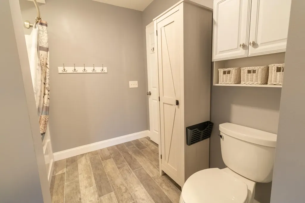 553 Route 135 Monmouth ME 04259