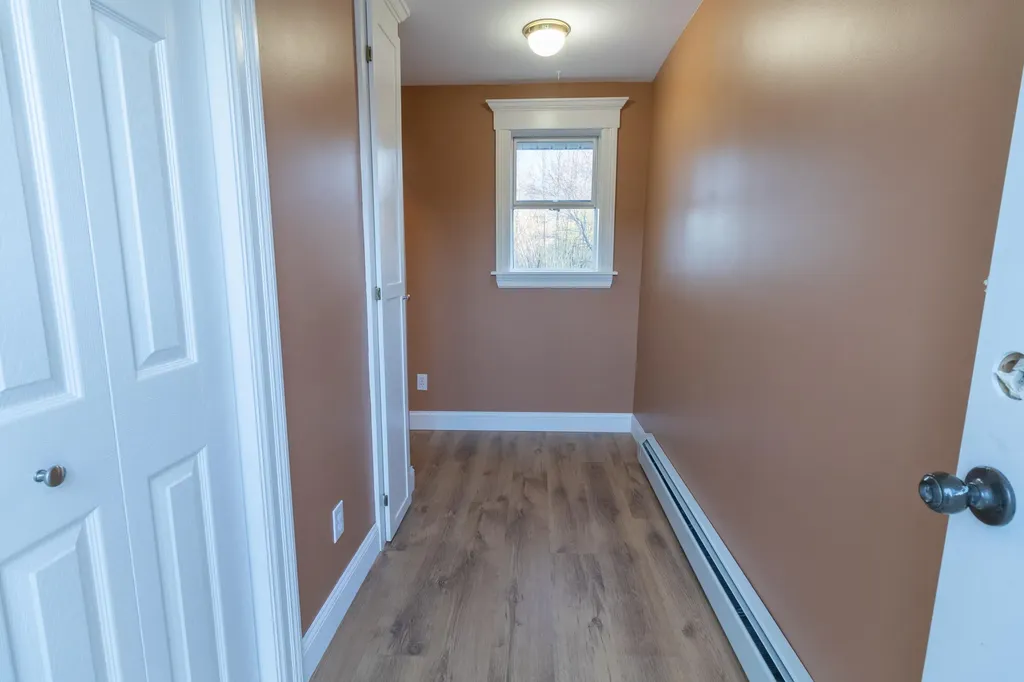 553 Route 135 Monmouth ME 04259
