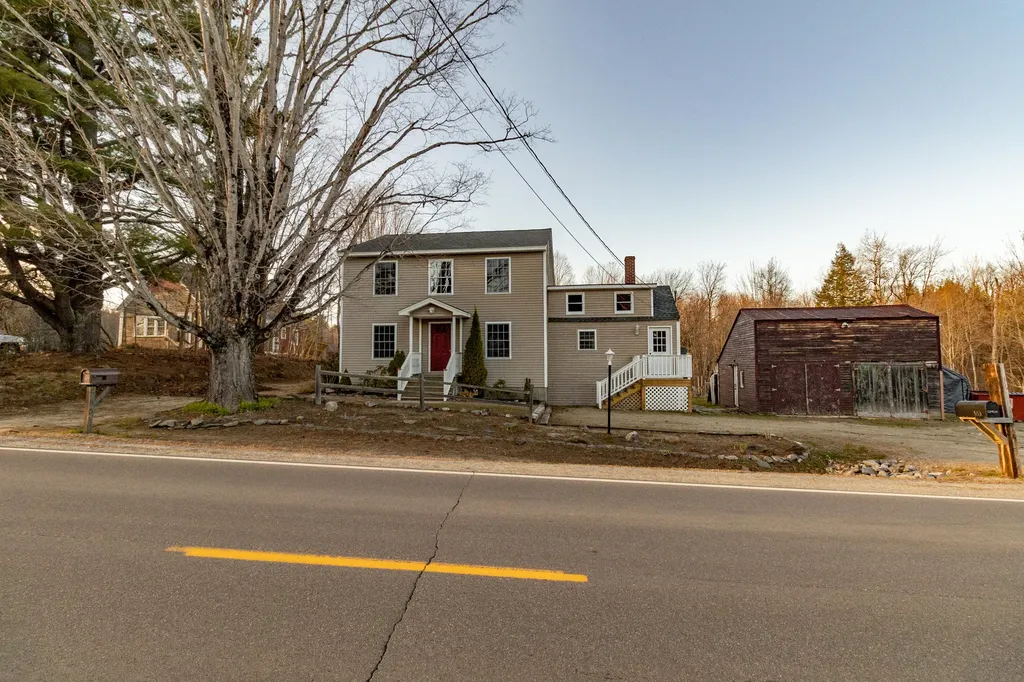 553 Route 135 Monmouth ME 04259