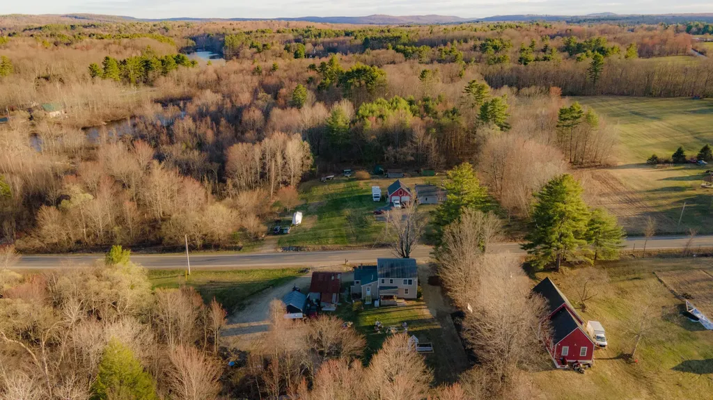 553 Route 135 Monmouth ME 04259