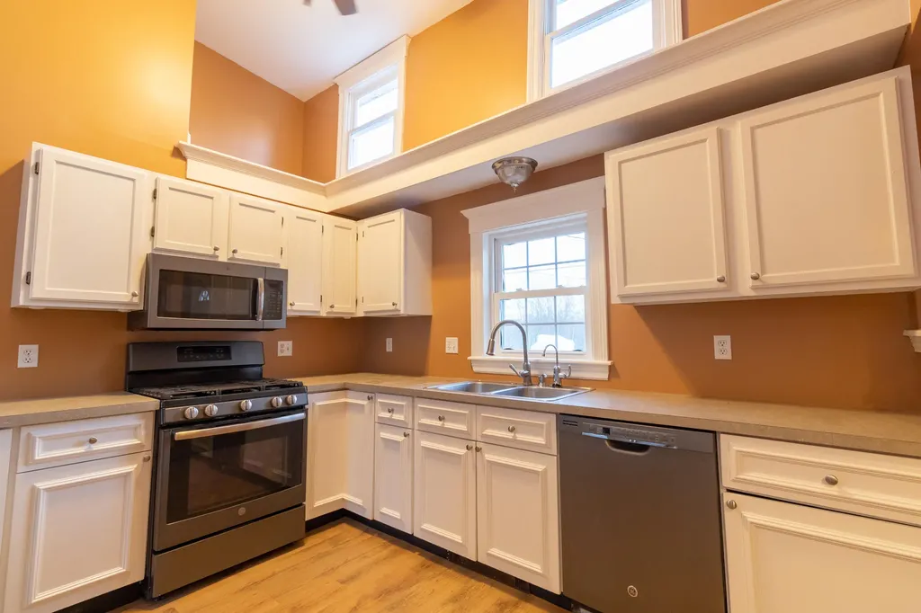 553 Route 135 Monmouth ME 04259
