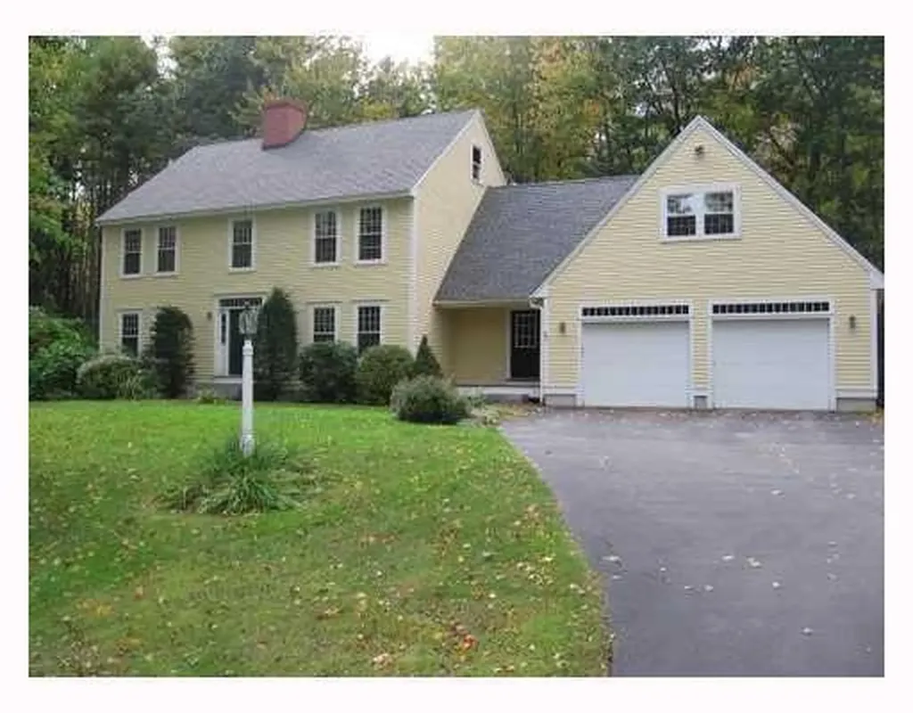 27 Rivers Edge Drive Kennebunk ME 04043