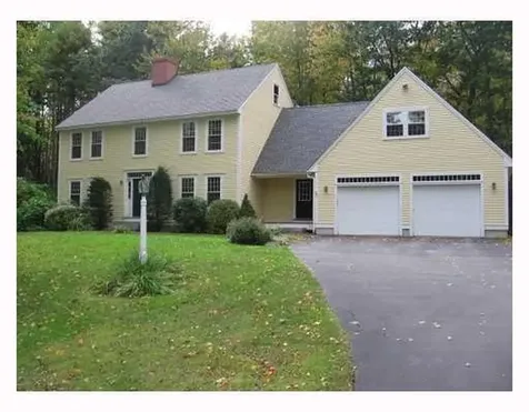 27 Rivers Edge Drive Kennebunk ME 04043