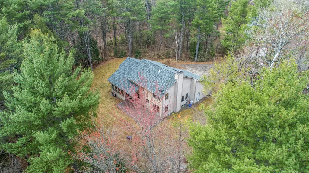 765 College Street Lewiston ME 04240