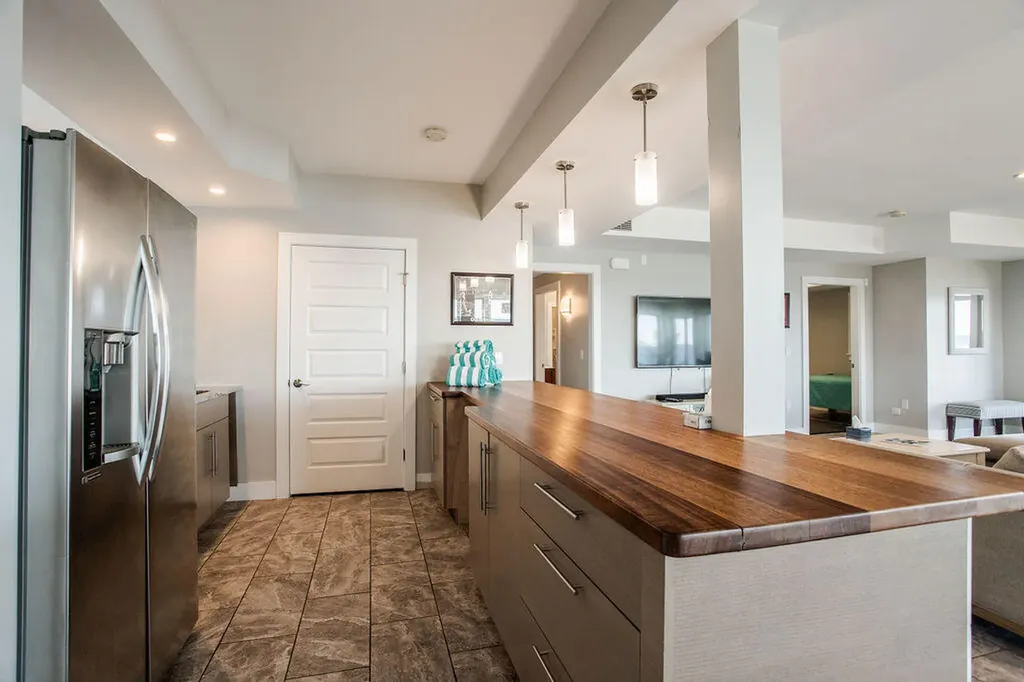 19 Fort Hill Avenue York ME 03909