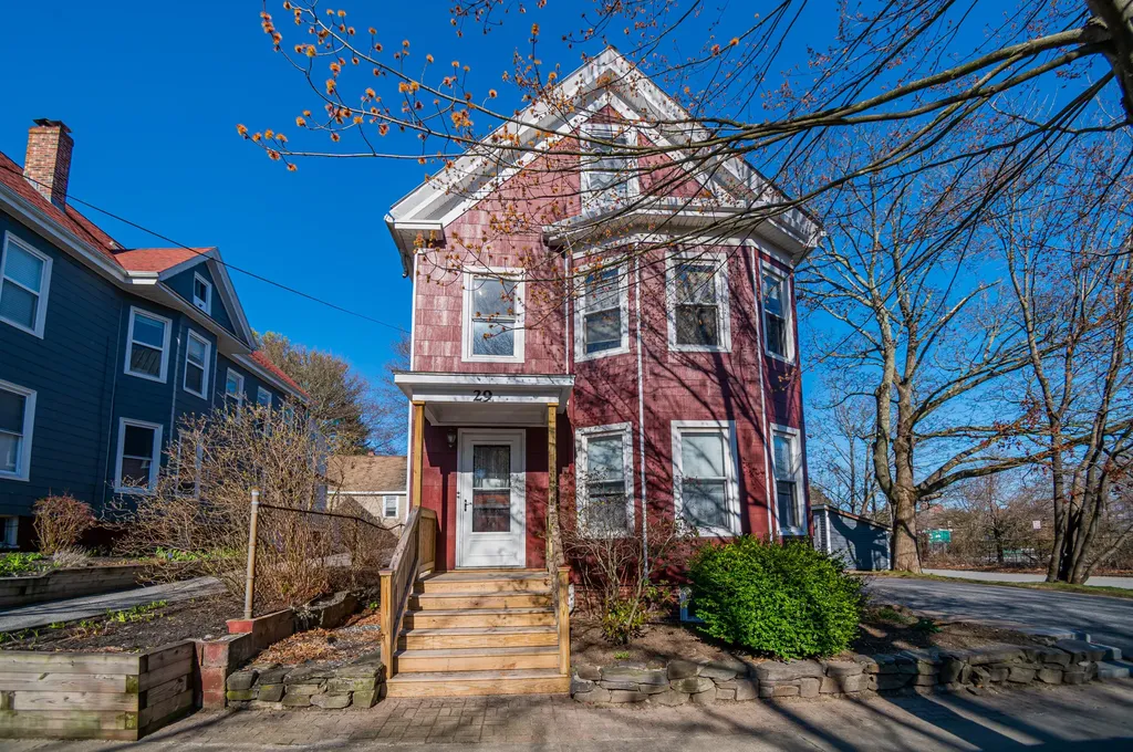 29 Payson Street Portland ME 04102