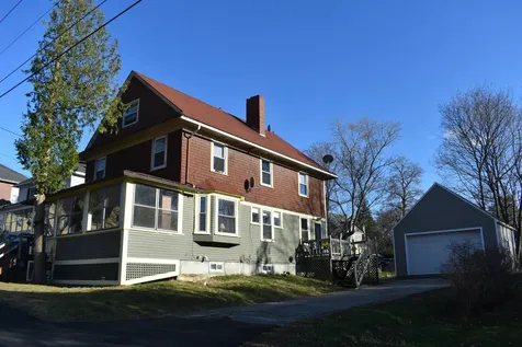 16 Murray Street Augusta ME 04330