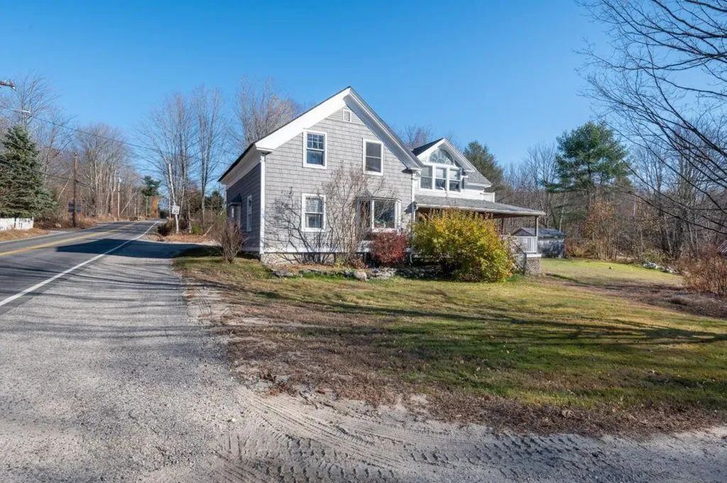 30 Yarmouth Road Gray ME 04039