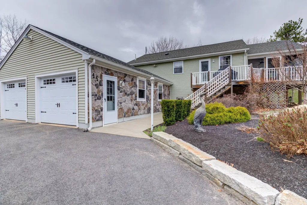 44 Bridge Street Newfield ME 04095