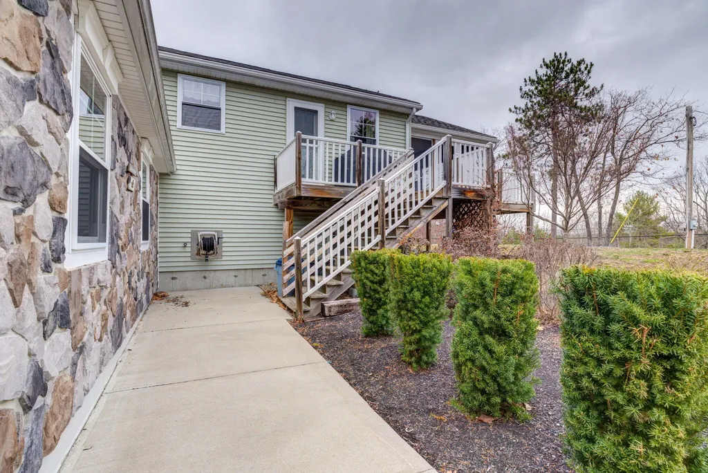 44 Bridge Street Newfield ME 04095