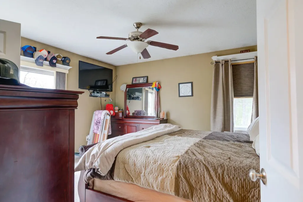 44 Bridge Street Newfield ME 04095