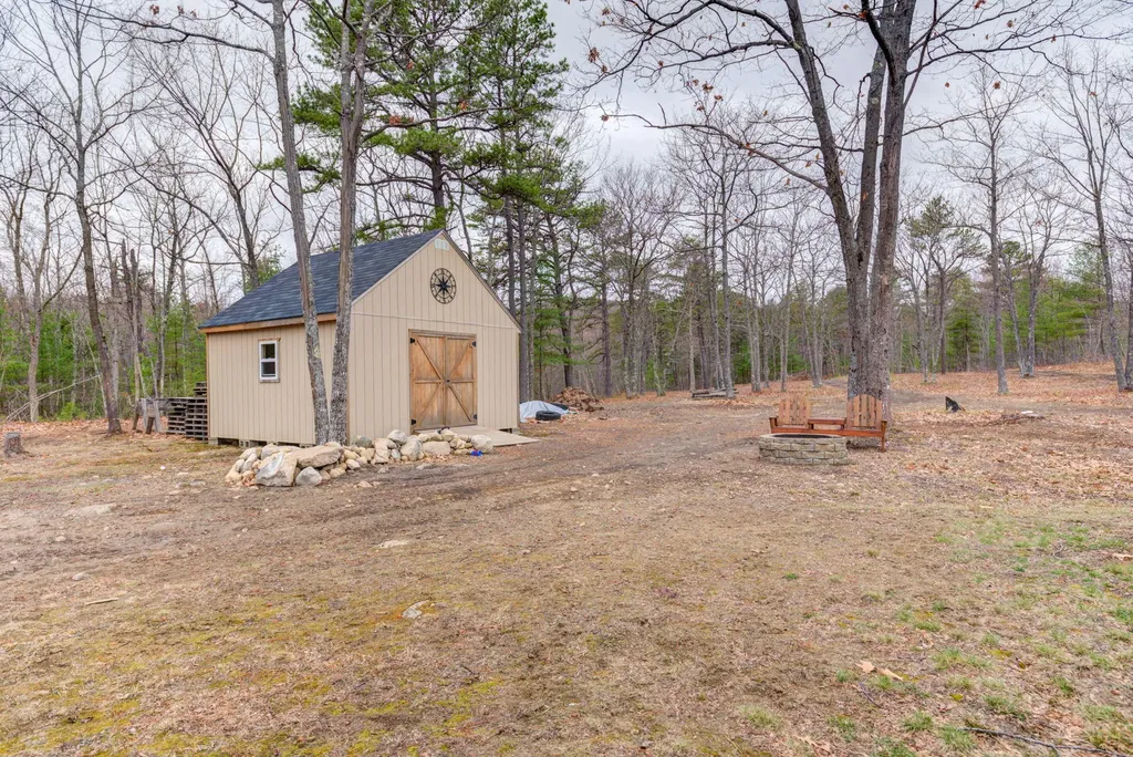 44 Bridge Street Newfield ME 04095