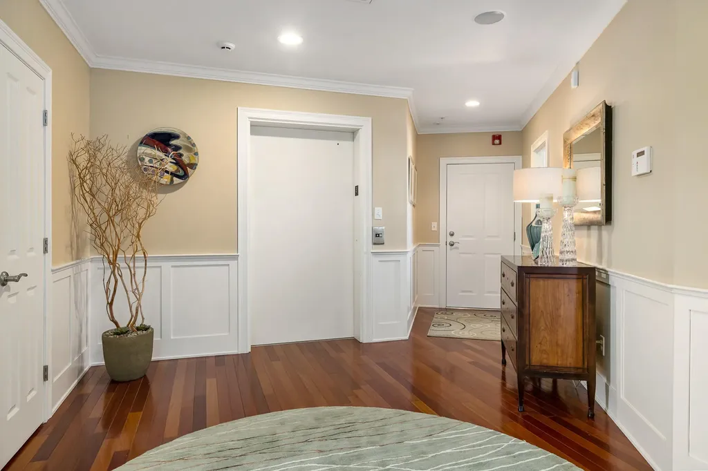 32 Badgers Island West Island W Kittery ME 03904