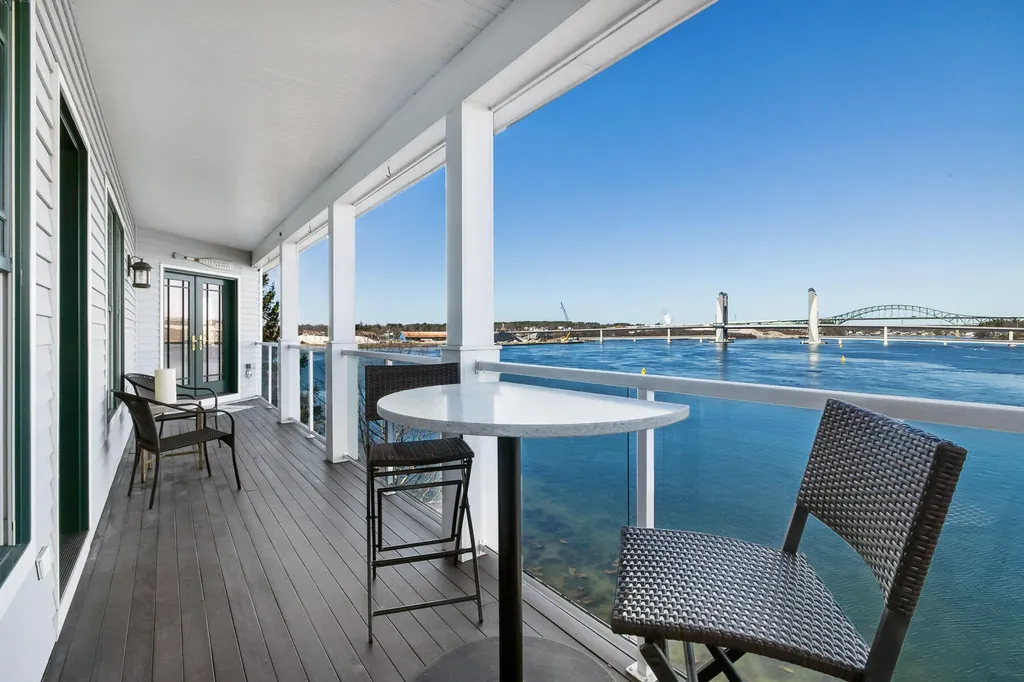 32 Badgers Island West Island W Kittery ME 03904
