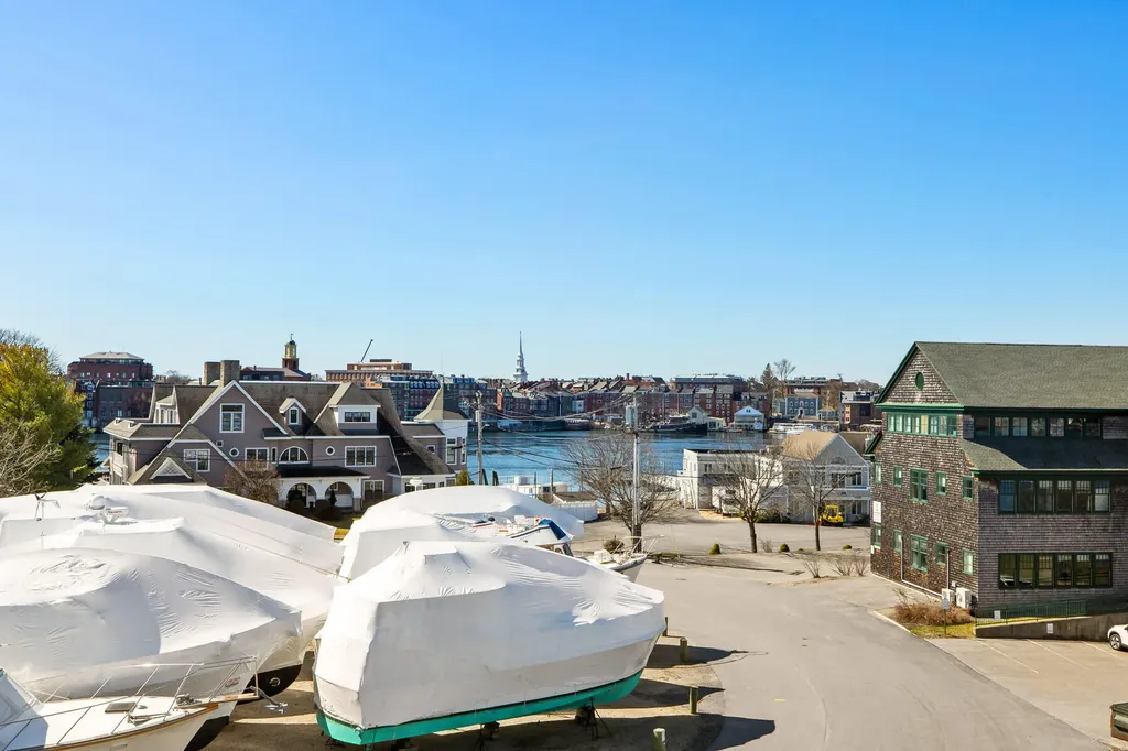 32 Badgers Island West Island W Kittery ME 03904