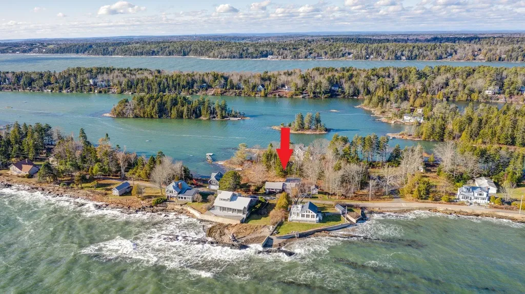 402 Long Point Road Harpswell ME 04079