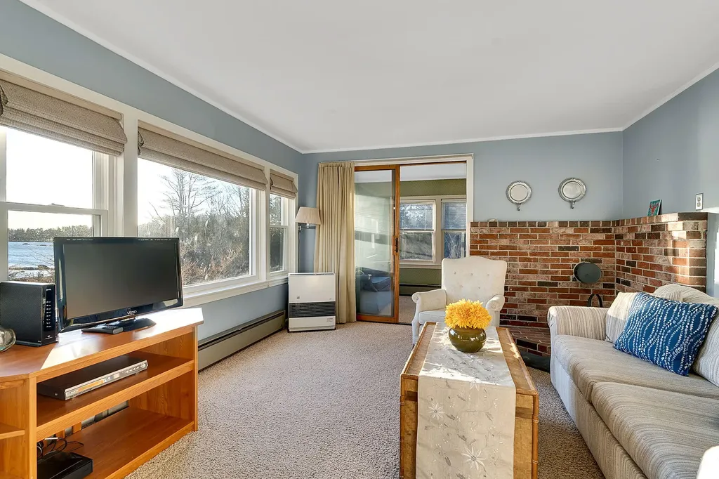 402 Long Point Road Harpswell ME 04079
