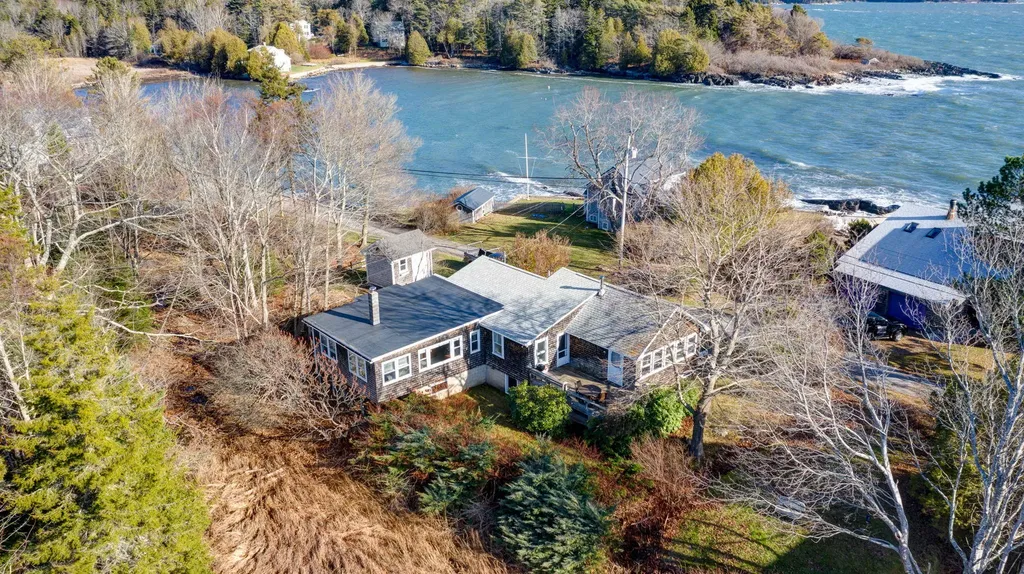 402 Long Point Road Harpswell ME 04079