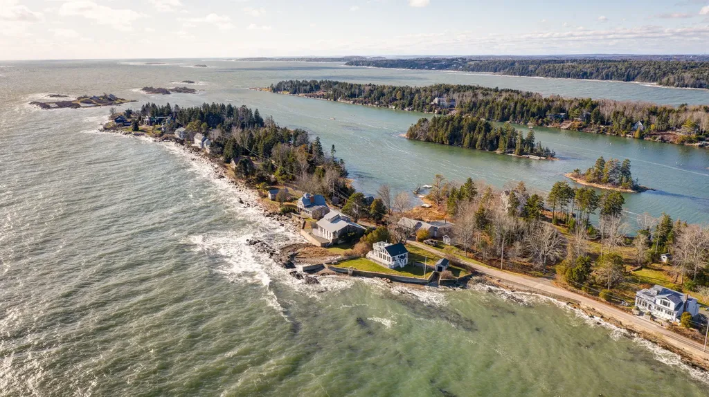 402 Long Point Road Harpswell ME 04079