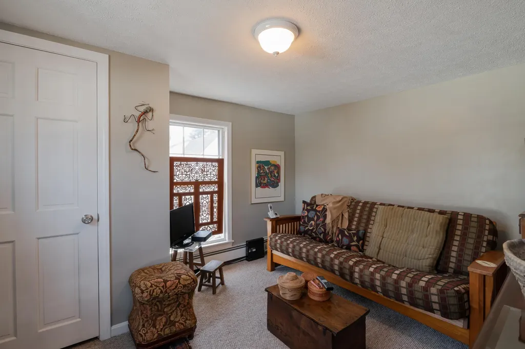 26 Mclellan Street Brunswick ME 04011