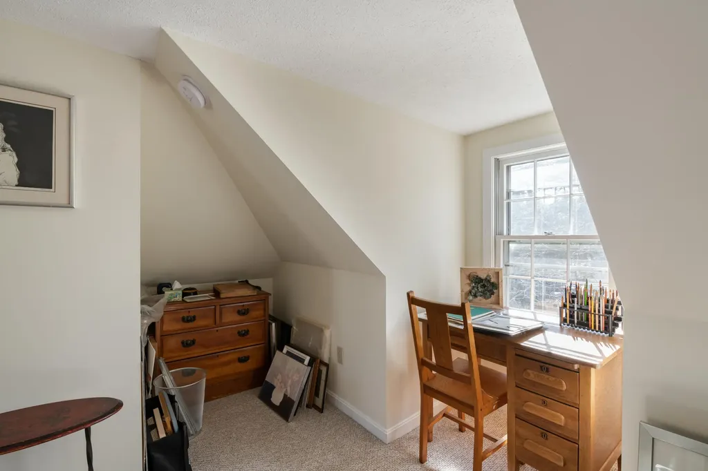 26 Mclellan Street Brunswick ME 04011