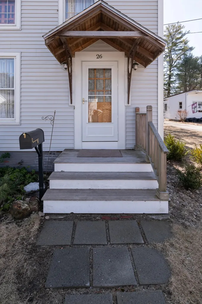 26 Mclellan Street Brunswick ME 04011